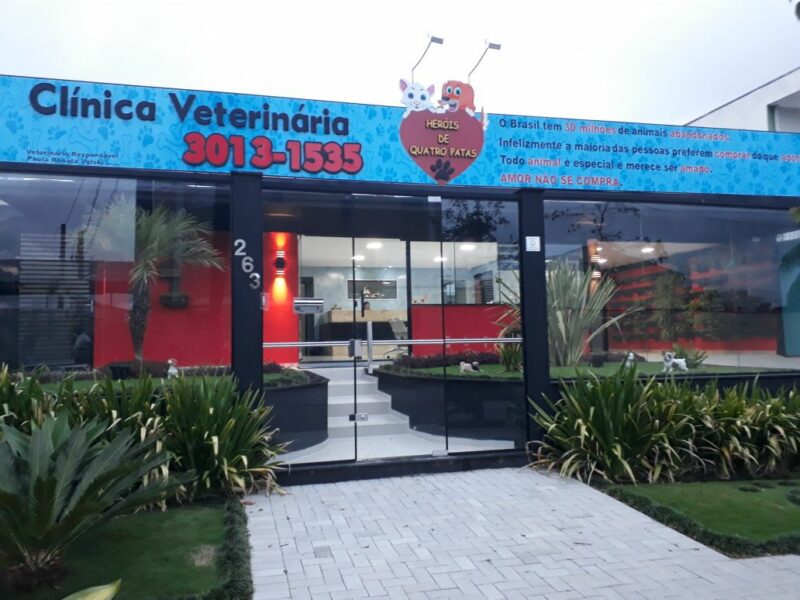 Clínica Veterinaria Heróis de Quatro Patas