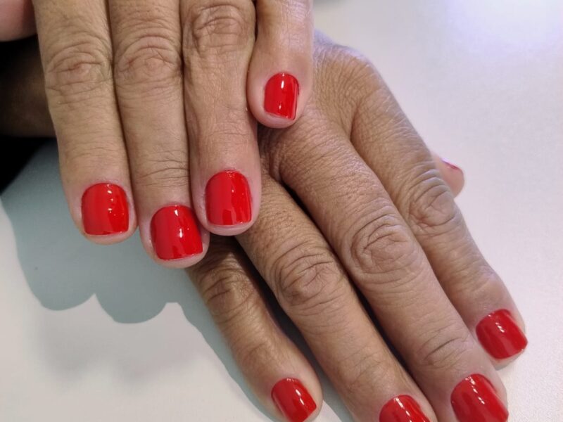 Jadi Cristina Manicure e Pedicure